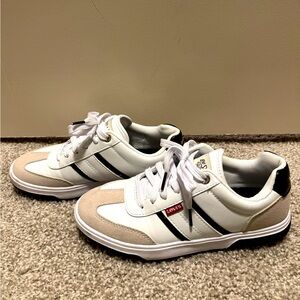 Levi sneakers, size 7